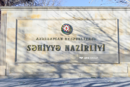 Səhiyyə Nazirliyi internetdən alınan dərmanlarla bağlı əhaliyə çağırış edib