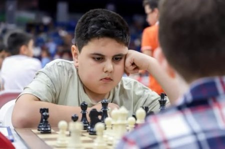 Təhsil müəssisələrində şahmat məşğələləri təşkil olunur