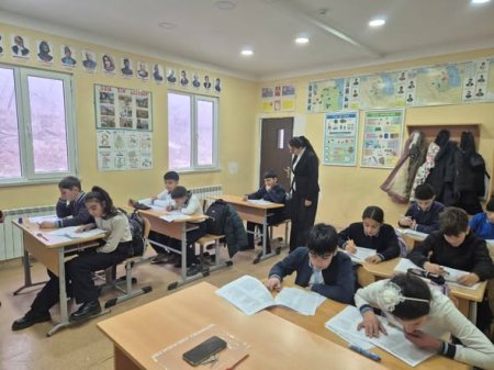 Təhsil müəssisələrində şagirdlər üçün monitorinqlər keçirilib