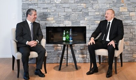 İlham Əliyev Məsrur Bərzani ilə görüşdü