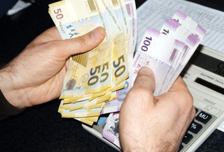 Qarın vurduğu ziyana görə onlara 915 min manat ödənildi