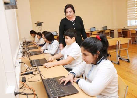 Rəqəmsal formada keçirilən böyük summativ qiymətləndirmələr davam edir