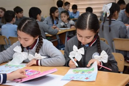 Gəncə-Daşkəsən Regional Təhsil İdarəsinin tabeliyində fəaliyyət göstərən ümumi təhsil müəssisələrində “Oxu dəqiqələri” təşkil edilib