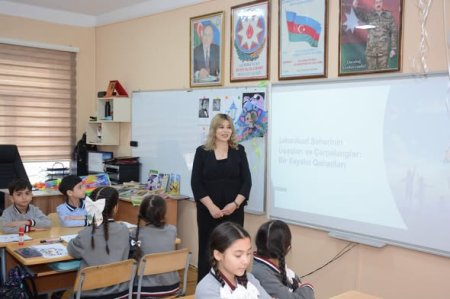 Gəncə-Daşkəsən Regional Təhsil İdarəsinin tabeliyində fəaliyyət göstərən ümumi təhsil müəssisələrində “Oxu dəqiqələri” təşkil edilib