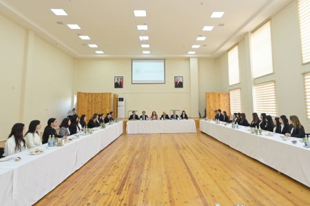 Nazir Mərkəzi Aran regionu üzrə gənc pedaqoji heyətlə görüşdü - FOTOLAR