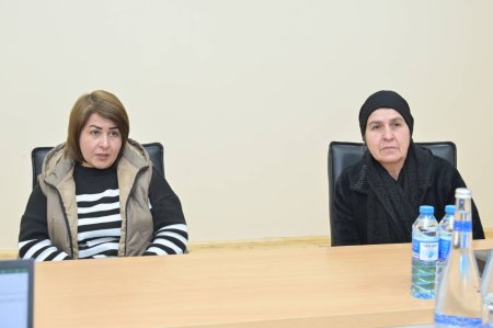 Emin Əmrullayev vətəndaşları qəbul etdi - FOTOLAR