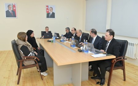Emin Əmrullayev vətəndaşları qəbul etdi - FOTOLAR