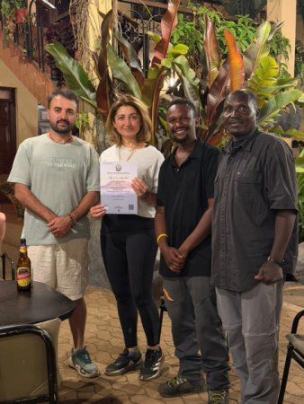 Azərbaycanın ilk qadın alpinisti növbəti zirvəni fəth edib - FOTO