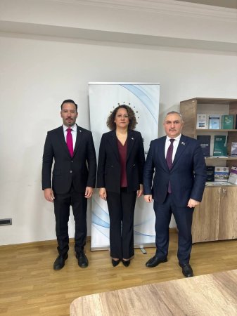 Baş katib Azər Allahverənov Şimali Kipr Türk Respublikasının səfiri ilə görüşüb