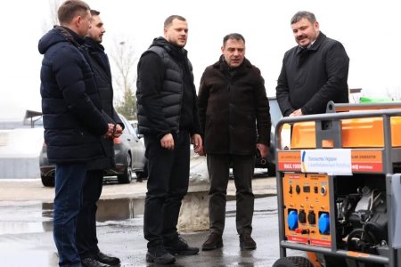 Azərbaycandan göndərilən yardım Ukraynaya çatdı