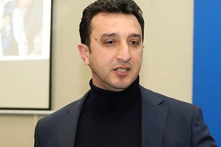 Cahangir Həsənzadə vəzifədən uzaqlaşdırıldı