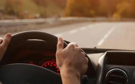 Sürücülərin nəzərinə: sərnişin və yük daşımaq üçün yeni sənədlər tələb olunacaq