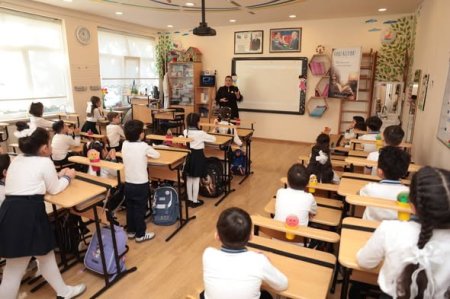 21 Fevral – Beynəlxalq Ana Dili Günü münasibətilə xüsusi dərslər və silsilə maarifləndirici tədbirlər təşkil olunub