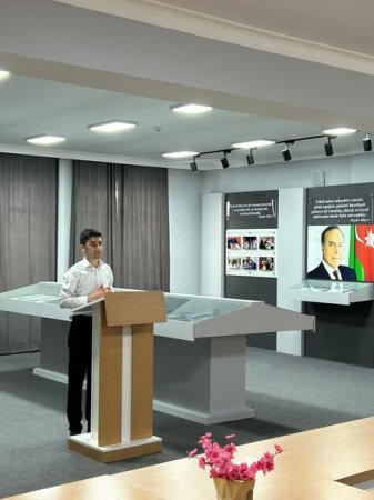 “Ən yaxşı təqdimat müsabiqəsi” üzrə qeydiyyatdan keçmiş şagirdlərin hazırlıq səviyyəsinin yoxlanılması məqsədilə təqdimat dinləmələri keçirilmişdir