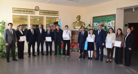 Məktəblilərarası fənn müsabiqəsinin qalibləri mükafatlandırılıb