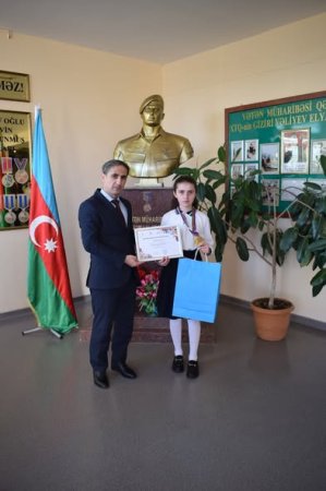 Məktəblilərarası fənn müsabiqəsinin qalibləri mükafatlandırılıb