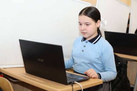 V sinif şagirdləri arasında rəqəmsal bacarıqların səviyyəsinin müəyyənləşdirilməsi məqsədilə informatika fənni üzrə diaqnostik qiymətləndirmə keçirilir