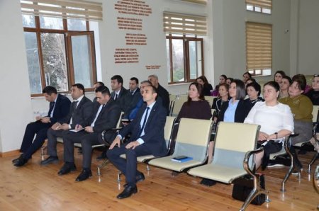 Bərdə rayonu üzrə bir neçə ümumi təhsil müəssisəsinin rəhbərləri, həmçinin 4 və 6-cı siniflərdə tədris aparan fənn müəllimlərinin iştirakı ilə görüş keçirilib