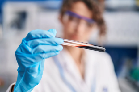 Uzunömürlülükdə genetika təxminən 25% rol oynayırmış: Bəs əsas təsir nədir?