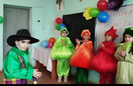 Goranboy şəhər 2 nömrəli tam orta ümumtəhsil məktəbində “Xarici dili gecəsi”  fənn tədbiri keçirilib