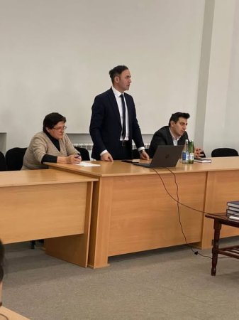 Tədrisin keyfiyyətinin yüksəldilməsi istiqamətində yerli təhsil sektorlarında keçirilən görüşlər davam etdirilir