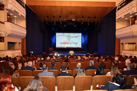 10 mart – Milli Teatr Günü münasibətilə Azərbaycan Dövlət Akademik Milli Dram Teatrında keçirilən təntənəli tədbirdə bir sıra sənət xadimləri təltif olunub