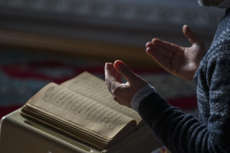 Quranın nazil olduğu müqəddəs gecə - Bu gün Azərbaycanda Qədr gecəsidir