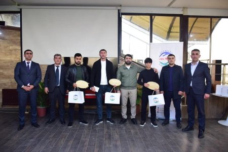 Ərkivanlı tələbələrin mükafatlandırılması keçirildi - VİDEO/FOTOLAR