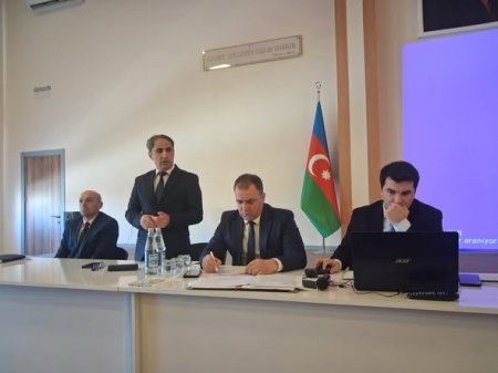 Şamaxı rayonunda məktəb direktorları ilə görüş keçirilib