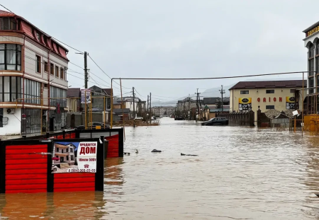 Dağıstanda onlarla ev hələ də su altındadır