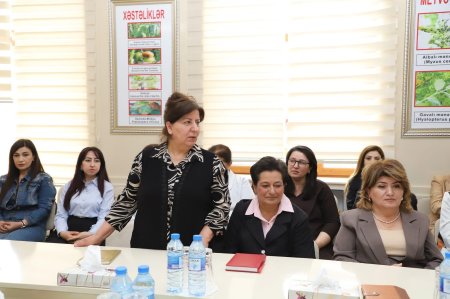 Bitki Mühafizə və Texniki Bitkilər ETİ-də “12 May – Beynəlxalq Bitki Sağlamlığı Günü” münasibətilə tədbir keçirilib