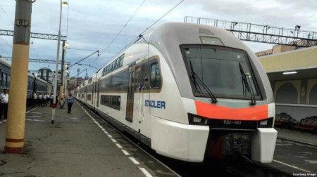 Bakı-Tbilisi-Bakı qatarlarının tutumu 118 nəfər olacaq