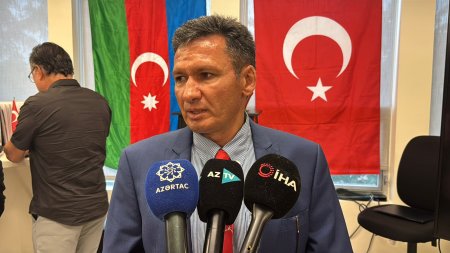 Vaşinqtonda azərbaycanlı rəssam İbrahim Safiyə həsr olunan film və kitab təqdim olundu - FOTO/VİDEO