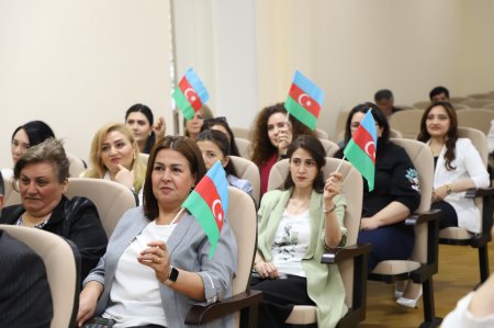 Bitki Mühafizə və Texniki Bitkilər Elmi-Tədqiqat İnstitutunda 28 May – Müstəqillik Gününə həsr olunmuş rəsmi tədbir keçirilib