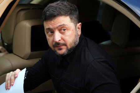 Polşada Zelenskiyə qarşı çağırış: “Ağ Qartal” ordeni əlindən alınsın