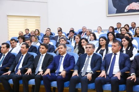 Təhsil Plus kartlarının ölkə üzrə ilk kütləvi təqdimatı Gəncə-Daşkəsən Regional Təhsil İdarəsində həyata keçirilib