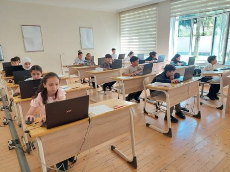 Bu gün ölkə üzrə bütün dövlət ümumi təhsil müəssisələrinin VI siniflərində monitorinq keçirilib