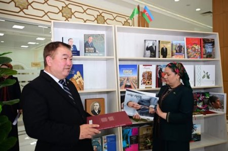 Arkadağ şəhərində Seyid Əzim Şirvani və Dövlətməmməd Azadinin yaradıcılığına həsr olunan elmi konfrans keçirilib
