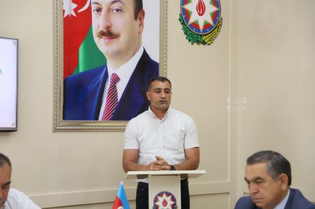 BİTKİ MÜHAFİZƏ VƏ TEXNİKİ BİTKİLƏR ELMİ-TƏDQİQAT İNSTİTUTUNDA 26 İYUN – SİLAHLI QÜVVƏLƏR GÜNÜNƏ HƏSR OLUNMUŞ TƏNTƏNƏLİ TƏDBİR KEÇİRİLİB