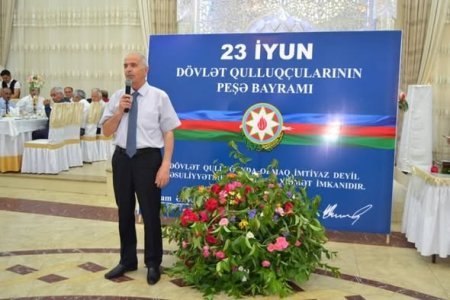 ƏSL MÜƏLLM və yaxud QƏLBLƏRƏ İŞIQ PAYLAYAN INSAN - FOTO ƏSL MÜƏLLM və yaxud QƏLBLƏRƏ İŞIQ PAYLAYAN INSAN - FOTO