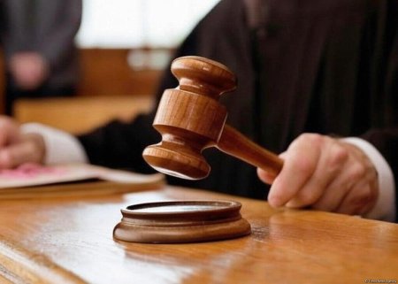 Bakıda 5 milyonluq siqaret qaçaqmalçılığı məhkəməsi başladı