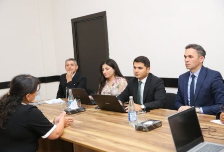 Gəncə-Daşkəsən Regional Təhsil İdarəsinin tabeliyində təhsil müəssisələrinə fənn müəllimlərinin işə qəbulu üzrə müsahibə mərhələsi davam edir