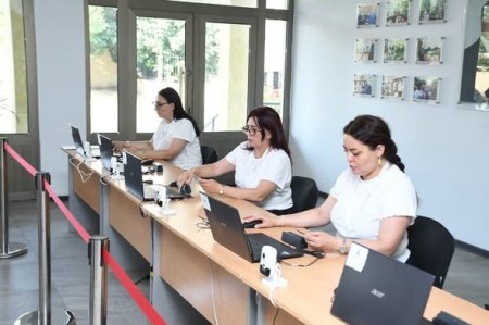 Müəllimlərin işə qəbulu üzrə müsabiqənin test imtahanı mərhələsinə başlanılıb