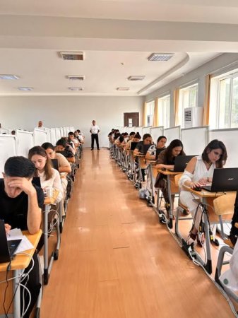 Müəllimlərin işə qəbulu üzrə müsabiqənin test imtahanı mərhələsi yekunlaşıb
