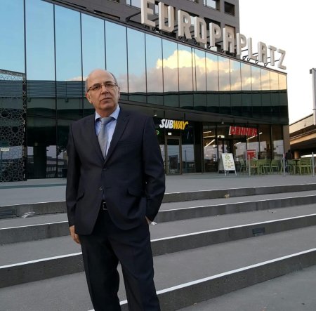 BİR ÖMRÜ VAR EYLƏYƏN GERÇƏKLƏR: HÜQUQ, ELM,  POEZİYA 