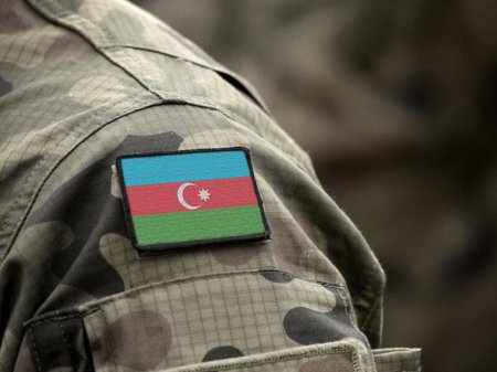 Prezident müddətli həqiqi hərbi xidmətə çağırışla bağlı Sərəncam imzaladı