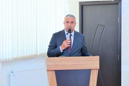 Yevlax şəhəri İmadəddin Nəsimi adına 3 nömrəli tam orta ümumtəhsil məktəbində Milli Musiqi Günü qeyd olunub