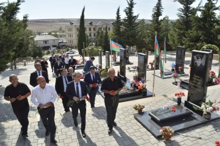 Şəhid ailə üzvləri və müharibə iştirakçıları ilə görüş keçirilib