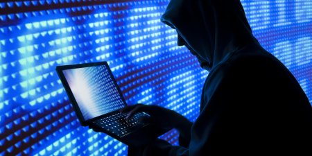 Azərbaycanda bir sıra dövlət qurumlarının saytlarına kiberhücum olundu - Rəsmi