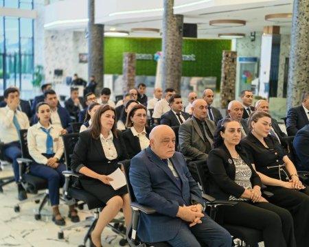 YAP Ağcabədi rayon təşkilatının Ərazi Partiya Təşkilatlarında YAP-ın VIII Qurultayından irəli gələn məsələlərlə bağlı partiya üzvləri ilə görüşlər davam etdirilir